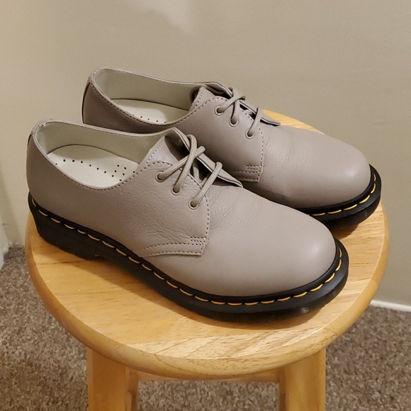 Virginia Leather Oxford 